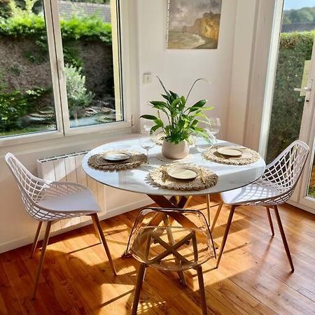 Maison Bobochic Parking Et Jardin By Art De Voyager エトルタ エクステリア 写真