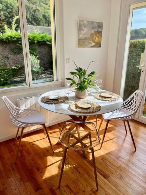 Maison Bobochic Parking Et Jardin By Art De Voyager エトルタ エクステリア 写真